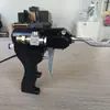 Jiuxu vende diversos acessórios como pistolas de cinco gerações tipo vidro, pistolas de injeção de espuma de poliuretano, pistolas de pulverização de poliureia, etc.