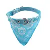 Venta al por mayor del fabricante Bufanda Triangular para Mascotas Collar Accesorios para Mascotas Pañuelo Babero para Perro Bufanda Bufanda de PU Collar para Gato