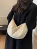 Bolsa de Textura de Alta Qualidade Feminina Grande Capacidade 2024 Nova Outono e Inverno Casual Nicho Romboidal Transversal Bolsa de Tecido para o Trabalho Bolinhos