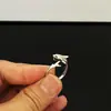 Anillo de Hombre Colorido Original Nuevo Estilo Tiburón Agresivo Apertura Simple INS Anillo de Diseño de Nicho de Moda para Hombres y Mujeres