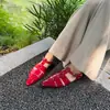 Novas Sandálias Femininas de Moda Verão Solado Plano Estilo Britânico Leve Retro Francês Couro Patente Original Couro Genuíno