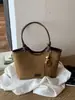 Bolso tote para mujer, nueva colección otoño/invierno 2026, elegante y versátil, con un toque de alta gama, gran capacidad, adecuado para ir al trabajo y diseñado como bolso de axila o bolso de hombro