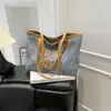 Bolso Tote de Mezclilla de Gran Capacidad para Mujer 2025 Nuevo Retro de Lado Blando para el Brazo con Elegante y Versátil Bolso de Hombro