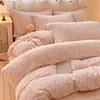 Conjunto de Quatro Peças para Quarto em Lã de Leite Espessa de Alta Qualidade Classe A Conjunto de Lã Quente Antiestático Tridimensional Esculpido de Lado Duplo de Inverno