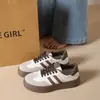 Zapatos deportivos casuales para mujer, tenis, zapatos retro blancos de suela gruesa para mujer 2026, zapatos casuales ligeros nuevos, zapatos de entrenamiento alemanes, zapatos de lona