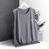 Chaleco de Seda de Hielo para Hombre, Estilo Delgado de Moda, Transpirable, de Secado Rápido, Chaleco Deportivo Casual de Hombro Ancho, Ropa de Abrigo, Camiseta sin Mangas de Cuello Redondo para Hombre para Verano
