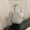 Nova Bolsa de Mão Estilo Coreano de Nicho Primavera/Verão 2024 Feminina Tendência Fashion Casual Pequena Quadrada Versátil Ombro Transversal