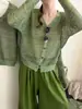 Cárdigan de punto para mujer con cuello en V y hilo color perla, hecho con una mezcla suave y cómoda de hilos, creando un efecto adelgazante, perfecto para usar en capas y añadir un toque de elegancia a tu look de todos los días