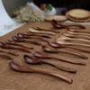 Cuchara pequeña de madera de estilo japonés, mango largo, cuchara de arroz de madera maciza, cuchara de postre para niños, cuchara de miel, cuchara hecha a mano, tenedor, vajilla grabada