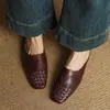 Zapatos Planos de Estilo Retro Tejidos de Piel de Vaca, Estilo Nuevo de Verano 2026, para Uso en Exteriores, Sandalias sin Talón de Punta Cerrada para Mujer, Tallas 33-40