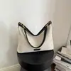 Bolso Cubo Retro Casual de Gran Capacidad Estilo Coreano para Mujer, Nuevo Bolso de Hombro Cruzado Simple de Moda Verano 2026