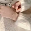 Pulseira de Prata Esterlina S925 com Ouro 18K para Mulheres, Simples e Clássica, uma Peça Essencial com Diamante Único, Super Versátil, Joia Empilhável Estilosa no Estilo Ins