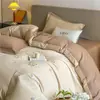 Juego de cuatro piezas de algodón cepillado grueso, fresco y simple estilo Ins, cálido y grueso para invierno, ropa de cama bordada floral de algodón puro 4 piezas