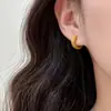 Moda europea y americana simple y única, pendientes en forma de U con forma de diamante mate para mujer, lujo ligero, accesorios para orejas versátiles y de alta gama