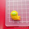 Simulación Comer Camarones Dibujos Animados Bala Resina Accesorios DIY Funda para Teléfono Móvil Pasador Colgante Titular Colgante Pegatina Flor para Zapato