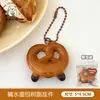 Colgante Creativo Lindo de Pan Alcalino para Niñas, Llavero Encanto de Juguete de Comida Realista, Pequeño Accesorio Versátil de Resina para Mochilas