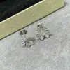 V Oro Versión Alta Tallado de Precisión CNC Collar Pulsera Trébol de Cuatro Hojas Diamante Completo Superficie de Espejo Pétalo Chapado en Oro de 18 Quilates Oro Rosa Versátil