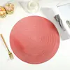 Manteles Individuales Western de PVC Rojos Europeos Redondos con Diseño Calado para Hoteles, Uso Doméstico, Simples y Creativos, Fáciles de Limpiar, Manteles Individuales Aislantes e Impermeables