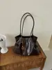 Bolso grande casual retro estilo coreano para mujer, nuevo bolso de hombro casual de gran capacidad para el trabajo, bolso tote versátil de moda para llevar debajo del brazo