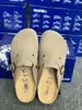 Sapatos Birkenstock para Mulheres 2025 Sola Grossa Aumento de Altura Uso Externo Outono Inicial Novo Modelo Birkenstock Bico Fechado Slip-On Sapatos Preguiçosos