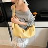 Bolsa de Grande Capacidade para Mulheres no Verão, Versátil Bolsa Transversal de Nicho Nova 2025, Popular Este Ano para Trabalho e Deslocamento Bolsa Dumpling