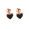Aretes de Corazón Negro Aretes Sencillos Pequeños de Rosca Aretes Estilo Minimalista Aretes de Hélice para Cartílago con Corazón de Esmalte Venta al por Mayor de Fábrica