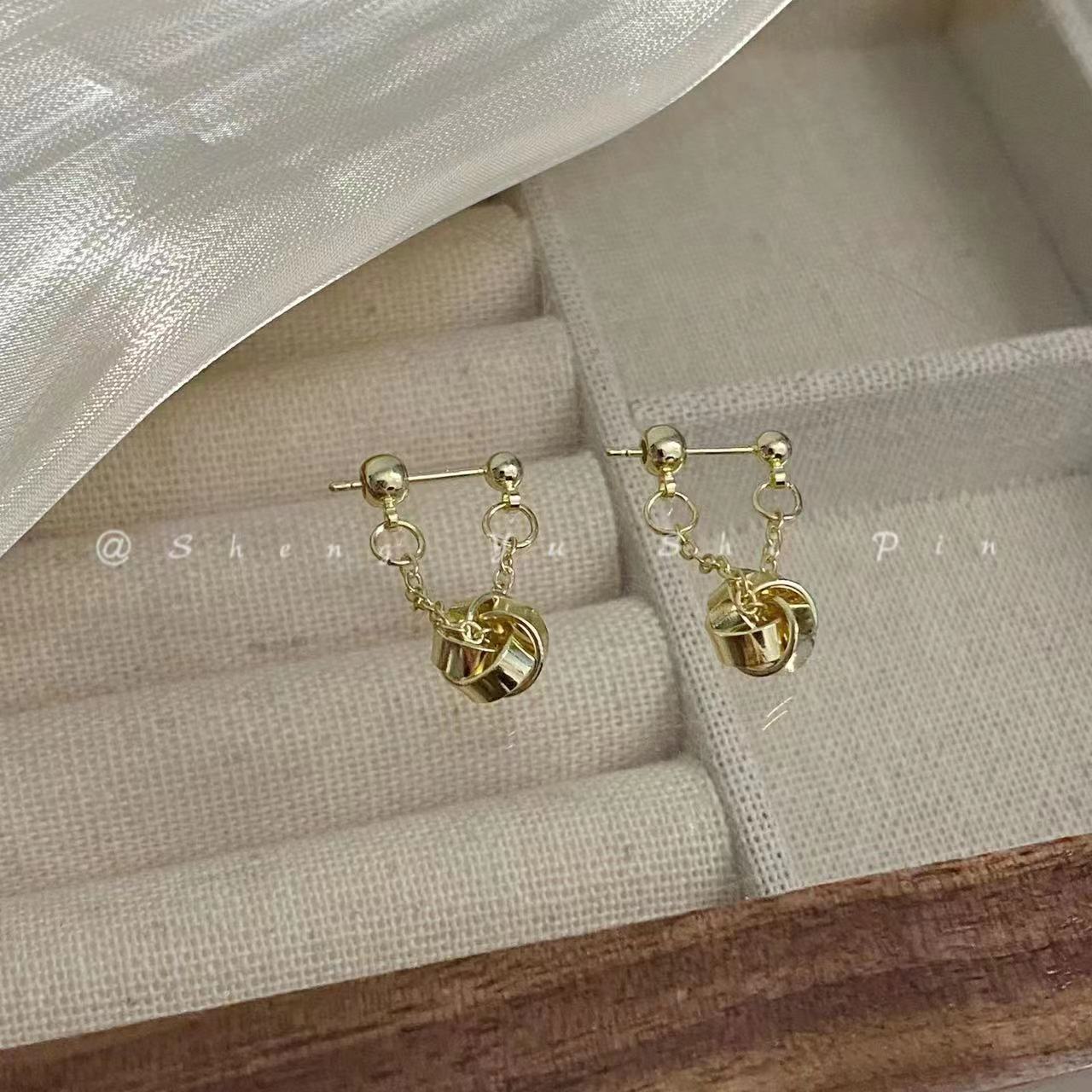 55f4af7aeb6851137b21a5a469bbaf