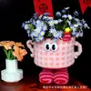 Monstro de Olhos Grandes Bloco de Montar Flor Abraço Balde Dopamina Monstrinho Fofo Arranjo de Flores Cesta Organizadora Caixa de Armazenamento de Lanches para Desktop