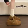 Zapatos Birkenstock completamente cerrados para aumentar la altura interna de personas bajas para mujer Otoño 2026 suela gruesa slip-on Birkenstock zapatos individuales mocasines de principios de primavera