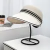 Novo Chapéu de Sol Wide-Brim Colorido para Mulheres, Estilo Coreano para Primavera e Verão, Chapéu Bucket Versátil de Sol, Faz o Rosto Parecer Menor, Doce e Fofo com Design de Bico de Pato