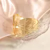 Pulsera de Metal con Patrón de Flores Abierta de Alta Venta Transfronteriza Pulsera de Lujo Ligero con Sensación de Alta Gama Joyería de Mano de Personalidad a la Moda para Mujeres Personalizada