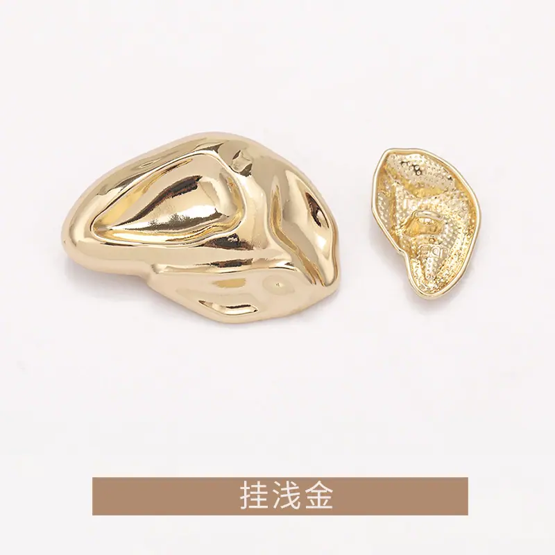 K23A5779挂浅金.jpg