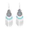 Aretes de Estilo Exótico de Venta Caliente Retro Literario Clásico Dignificado Ganchos para la Oreja Versátil Hueco Moda Borla Colgantes