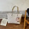 Outono 2026 Nova Simples Exquisita Grande Capacidade Casual Versátil Para o Dia a Dia Ombro Único Portátil Bolsa Tote Atacado Bolsa Feminina