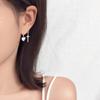 Brincos assimétricos estilo coreano retrô para casal, moda feminina, elegante, europeia e americana, tudo combinando, fivela de orelha em cruz de amor