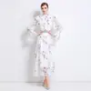 Moda Europea Ropa de Mujer 2025 Verano Nuevo Vestido Largo Elegante Estampado con Adorno de Pedrería Resistente