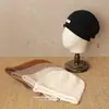 Gorro de Punto Nuevo para Otoño e Invierno Estilo Coreano Protección Cálida para Orejas Gorro Acumulado para Hombres y Mujeres Versátil Casual Gorro de Lana Cubre Cabeza Frío