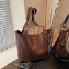 Bolsa Grande de Couro Estilo Retrô para Mulheres 2026 Outono e Inverno Nova Bolsa de Ombro Elegante para Trabalho Versátil Bolsa Tote