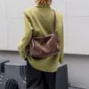 Bolsa tote de couro bovino fosco grande capacidade bolsa travesseiro bolsa de boliche feminina bolsa Boston ombro único bolsa para ir ao trabalho axila bolsa moderna