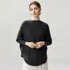 Nova coleção de outono: suéter de tricô feminino de manga longa, modelagem solta, manga morcego, estilo despojado, perfeito para o trabalho e fácil de combinar com qualquer look, em cor sólida