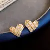Brincos de Prata Banhados a Ouro 18K com Agulha de Prata e Zircônia em Formato de Coração Brincos Exquisitos Europeus e Americanos Transfronteiriços Brincos Leves de Luxo de Alta Qualidade para Mulheres