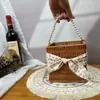 Caja de Regalo de Ratán Regalo de Acompañamiento Cesta de Flores de Mano Decoración de Ramo de Flores Cilindro Cuadrado para Niña de las Flores Tubo Cuadrado Caja de Regalo Antigua para Cumpleaños Boda