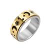 Anillo giratorio con diseño de estrella y luna de Amazon Source, chapado en oro de 18 quilates, de acero de titanio, para bodas, para hombres y mujeres.