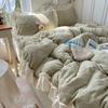 Conjunto Cálido de Cuatro Piezas con Volantes Estilo Coreano Recomendado por Blogueros Exclusivo Transfronterizo de Terciopelo Francés Terciopelo de Leche Clase A Conjunto de Otoño e Invierno