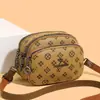 Bolso de Mujer Transfronterizo 2025 Nuevo Bolso de Mujer Retro Tendencia de Moda Bolso de Hombro Único Bolso Cuadrado Pequeño de Tres Capas Bolso Cruzado Clásico