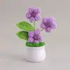 Maceta de punto hecha a mano con forma de pompón, decoración de escritorio de oficina, Día del Maestro, flor artificial tejida, regalo pequeño, venta al por mayor