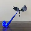 Cantinho de Livros Chama de Dragão Transfronteiriço, um artesanato impresso em 3D com um dragão cuspidor de fogo e luzes de estante brilhantes