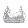Bolso de mano de alta calidad, elegante y retro para mujer, perfecto para el día a día, nuevo modelo 2026, moderno y chic, adecuado para entusiastas de las motocicletas, bolso de axila