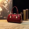 Bolsa Feminina Simples e Elegante 2025 Nova Bolsa para Mães Jovem e de Meia-Idade Trabalho Portátil Bolsa Grande Ombro Único Transversal Distribuição e Entrega