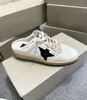 Zapatos sucios sucios retro anticuados de media punta transpirables suela suave casual de tabla con plataforma gruesa que aumenta la altura lentejuelas estrella mujer 2026